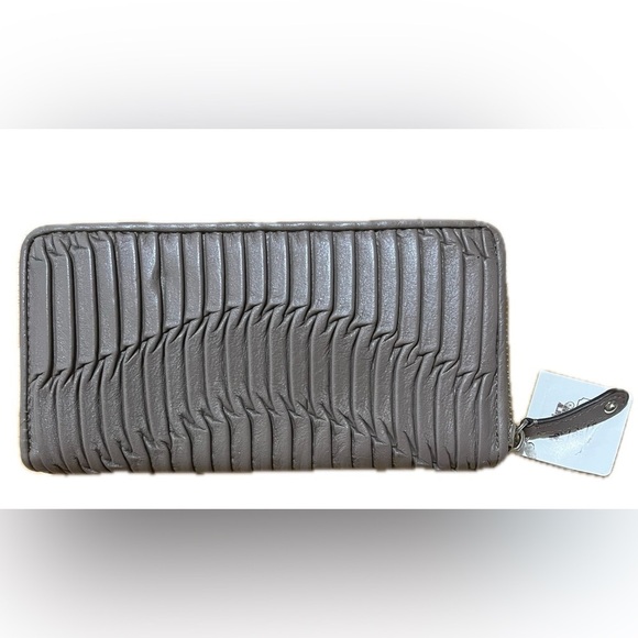 Coach Madison Gathered Leather Accordion Zip Wallet 46481, Mushroom NWT - Picture 12 of 14